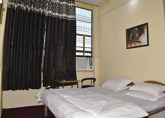 Om Rest House